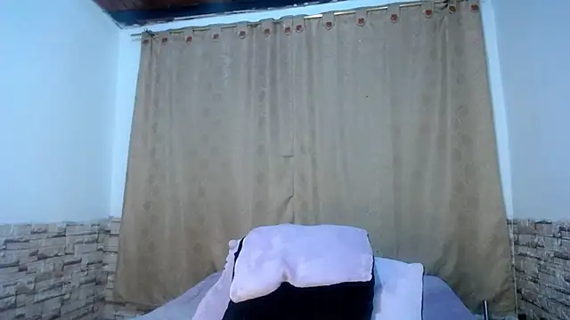 Bicky_25 Webcamshow
