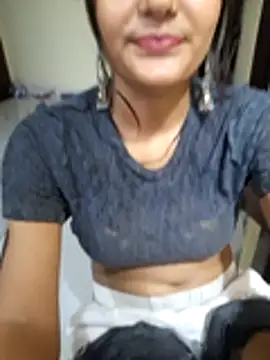 แชท XXX สดของ Teri_lella