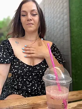 CrazyTori's Live XXX Chat
