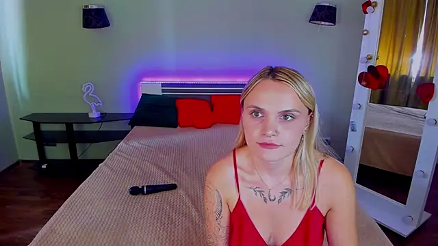 MagicEyess' Live XXX Chat
