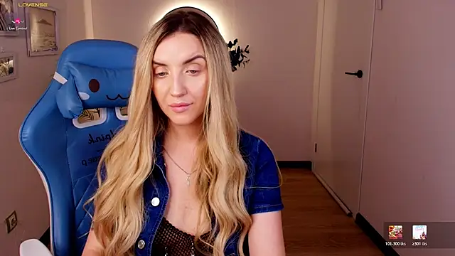 White_F0x Chat XXX live