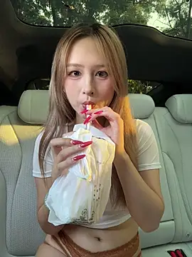 yuki_june's Live XXX Chat