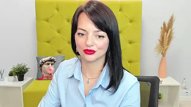 BellaRowan's Live XXX Chat