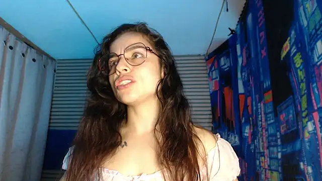 rosse_2504 Chat XXX in diretta