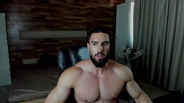 Онлайн чат XXX IvanHydee