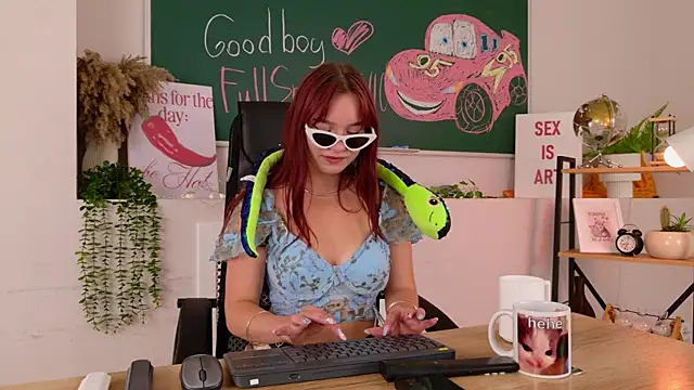 NoraHaynes live XXX chat