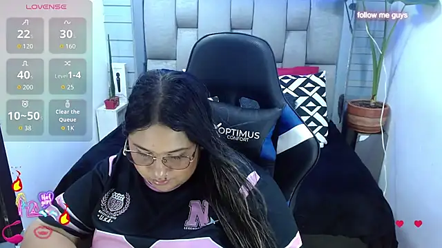evelin_zaens Chat XXX in diretta