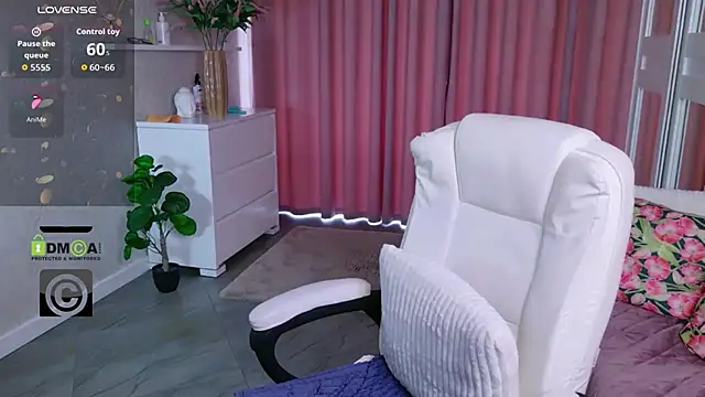 Chat XXX ao vivo de KellyKleine