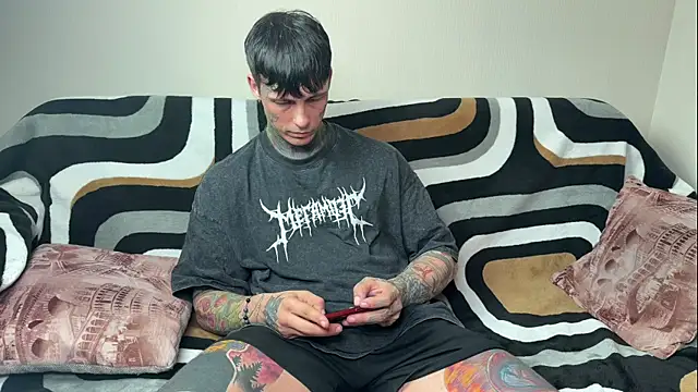 Anubisgods élő XXX-chatje