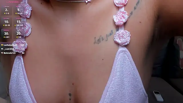 BarbieDoll13 XXX чат на живо