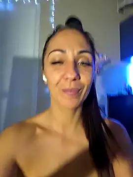 LeticiaWoods Adlı Modelin Canlı XXX Sohbeti