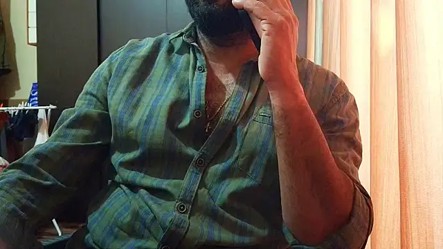 Mallu-Rohan 网络视讯表演