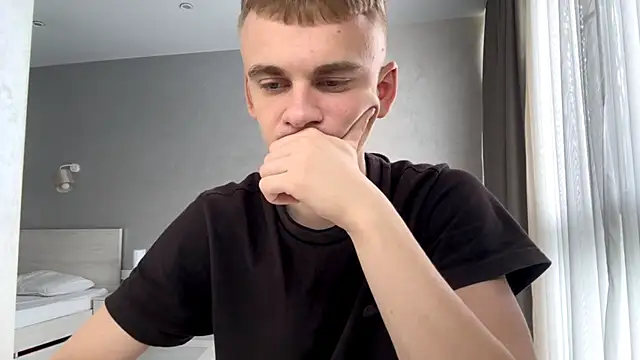 Онлайн чат XXX SoloFury