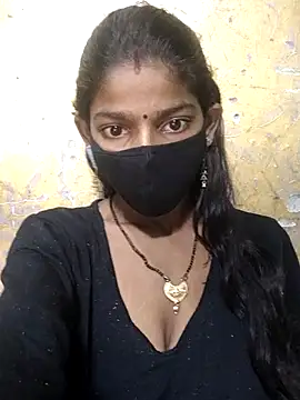 XXX chat uživo modela Itz_Aisha__