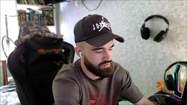 Онлайн чат XXX _Serious_Man