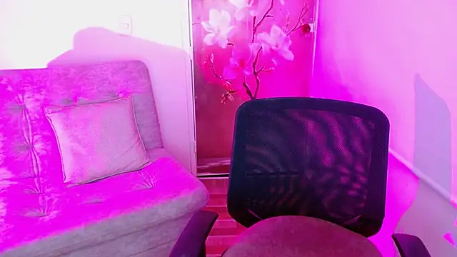 XXX chat uživo modela milfrousse