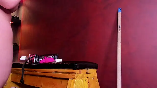 IsabelBathory Chat XXX in diretta