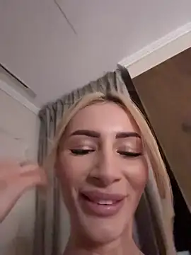 Chat XXX en directo de AngieShae