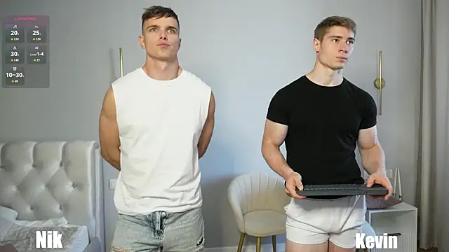 Nik_Sharp Pertunjukan Webcam