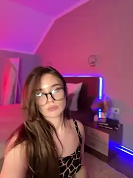 Chat XXX ao vivo de HeySasha-