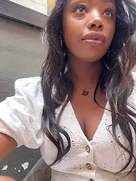 ChocoBliss' Live XXX Chat