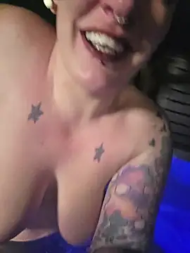 PinkTheHawk 라이브 XXX 채 팅