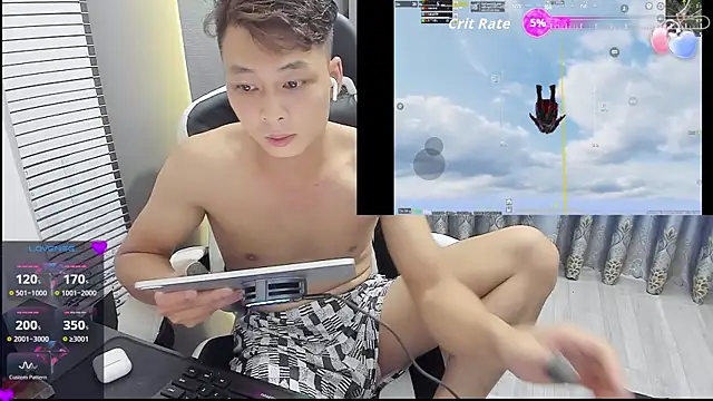 Chatroom XXX en direct de Naughty___asian