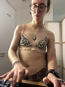 Živý XXX chat MartiniiSelenna