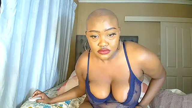 nanababe1n Live XXX chat