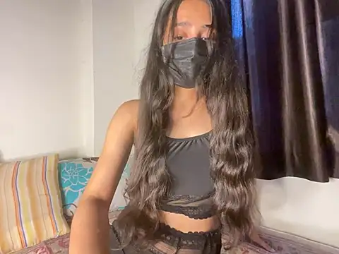 Hy_Selahh Chat XXX in diretta