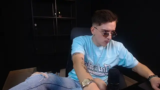 FelixStarkk Live XXX Chat