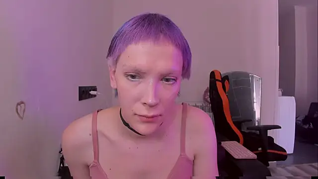 Lyricca Chat XXX live