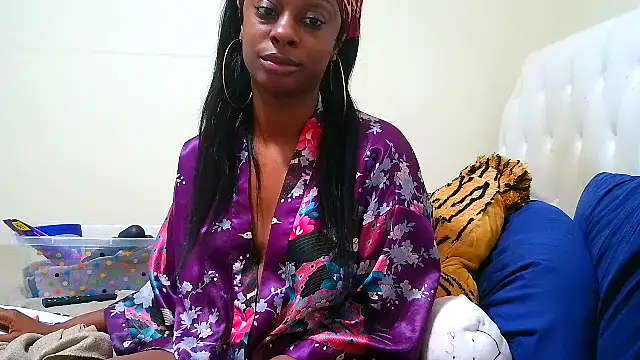 Prettylondond Live XXX-chat