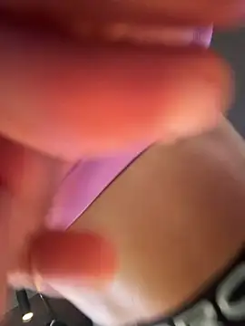 F3ckd0lllucy Webcam-Show
