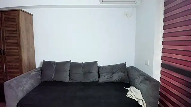ZkkBlitz Show Webcam