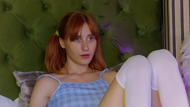 SiennaShapiro live XXX chat
