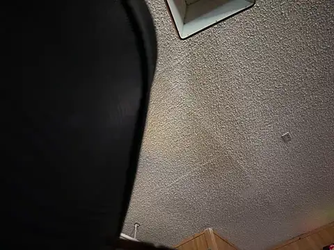 Chat +18 de THE-CHAMPLOVENIPPLES73 ao vivo