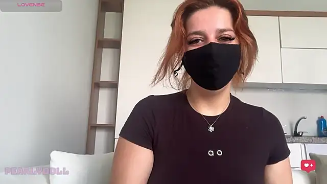 Chat XXX en directo de Pearlydoll