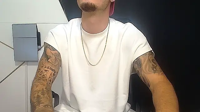 Онлайн чат XXX BrandonTate