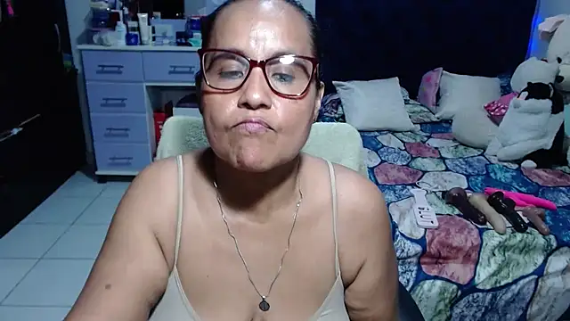 pervert_mommy_: онлайн-секс-чат