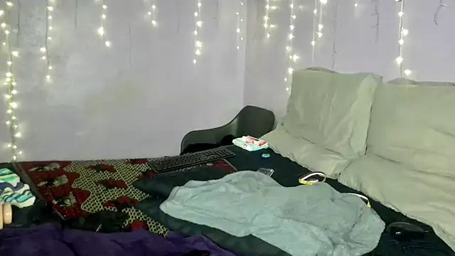 wilmaassylum live XXX chat
