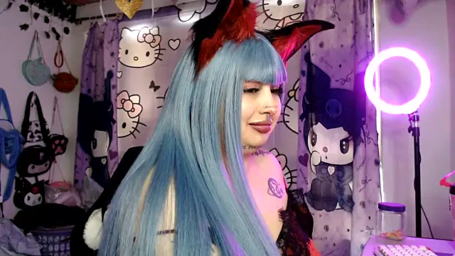 XXX chat uživo modela lussyevans24