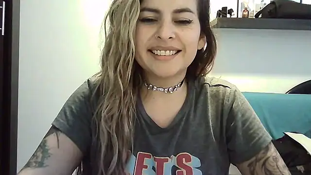 Valery__Rouse_'s Live XXX Chat