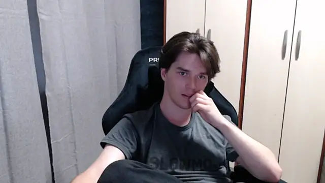 Chatroom XXX en direct de arthur___king
