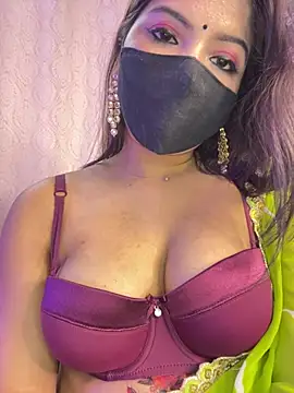 Berry_blossom 现场XXX聊天