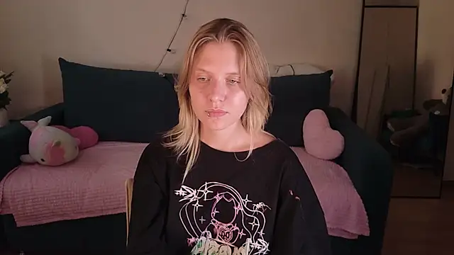 Viki_Charm élő XXX-chatje