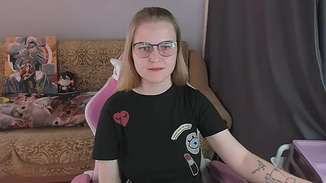 MissBrightShine élő XXX-chatje