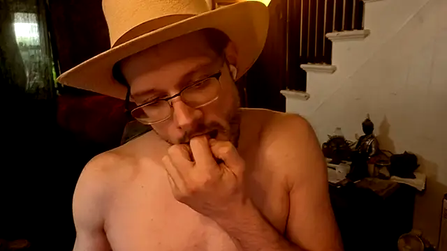 MasterDaddyCool élő XXX-chatje