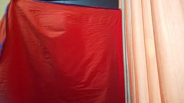 Mallu-Rohan লাইভ XXX চ্যাট