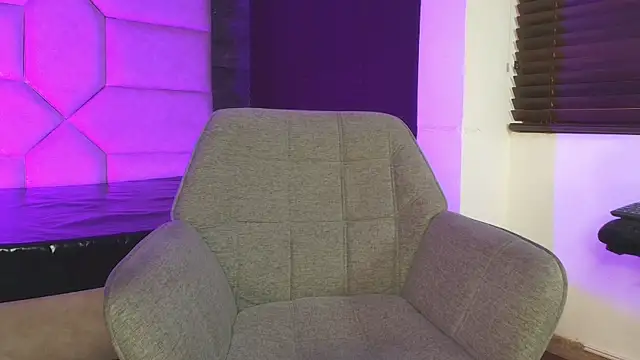 Tyler_Mcrey Chat XXX in diretta